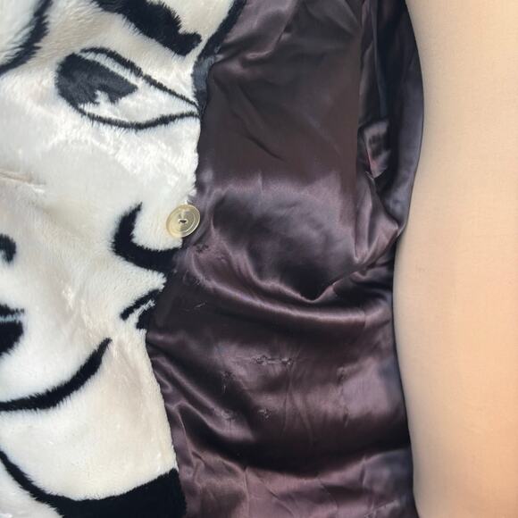 Vintage Donnybrook Faces Black White Faux Fur Coat Oversized Medium Art To Wear - Picture 12 of 15